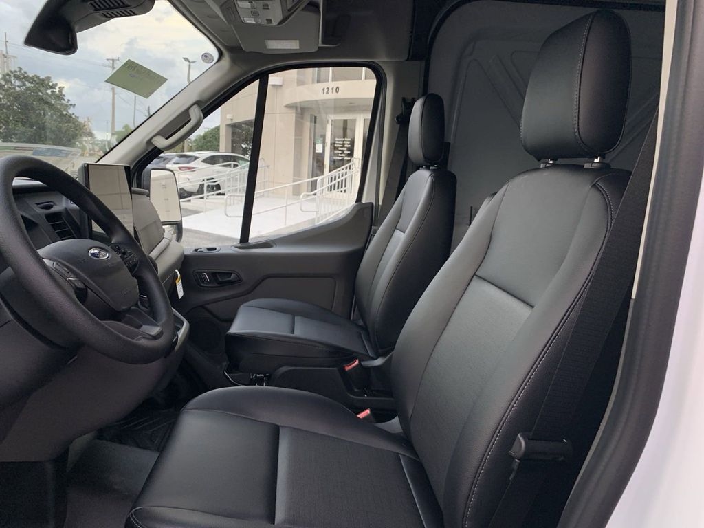 2024 Ford Transit photo 12