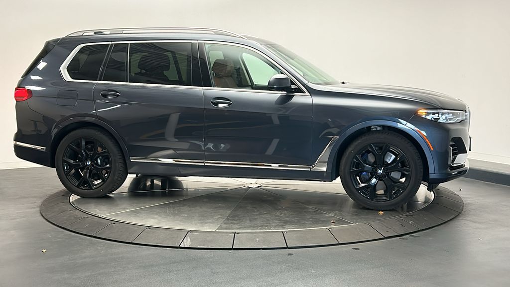 2020 BMW X7 xDrive40i 8