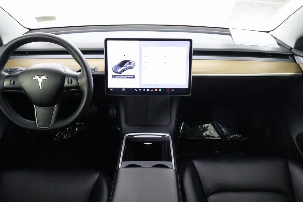 Thumbnail: 2021 Tesla Model 3 - 8