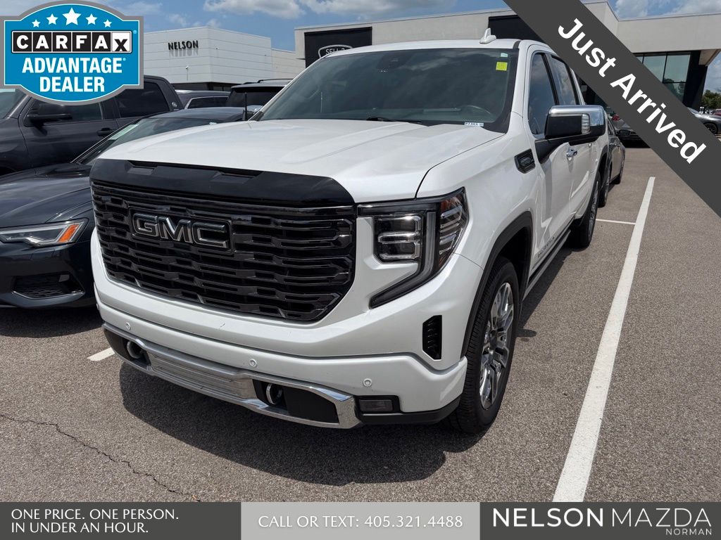 White Frost Tricoat 2025 GMC Sierra 1500 Pickup Truck Four-Wheel Drive Automatic