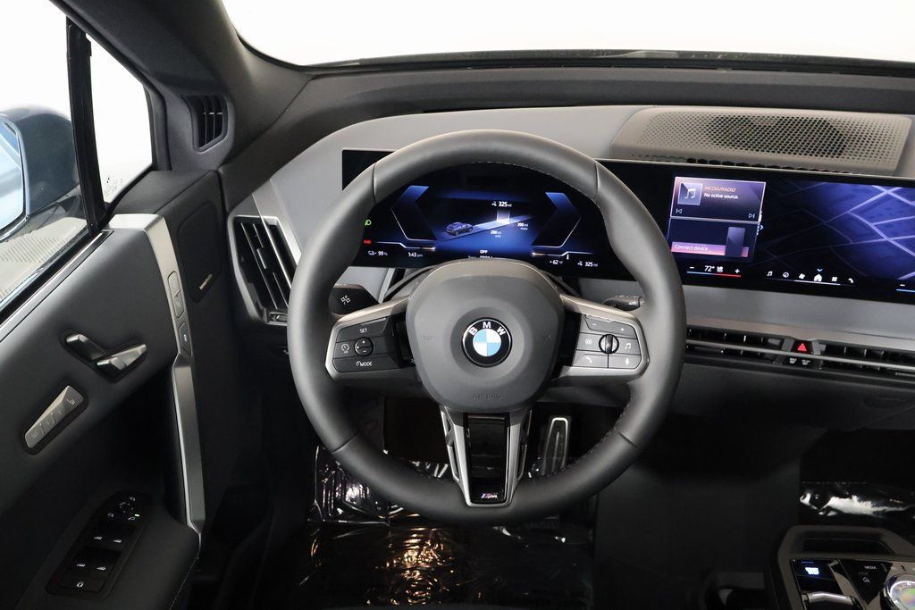 Thumbnail: 2026 BMW iX - 3