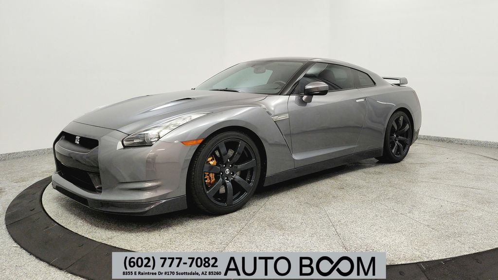 Gray (Gun Metallic) 2009 Nissan GT-R Coupe All-Wheel Drive 6-Speed Dual Clutch