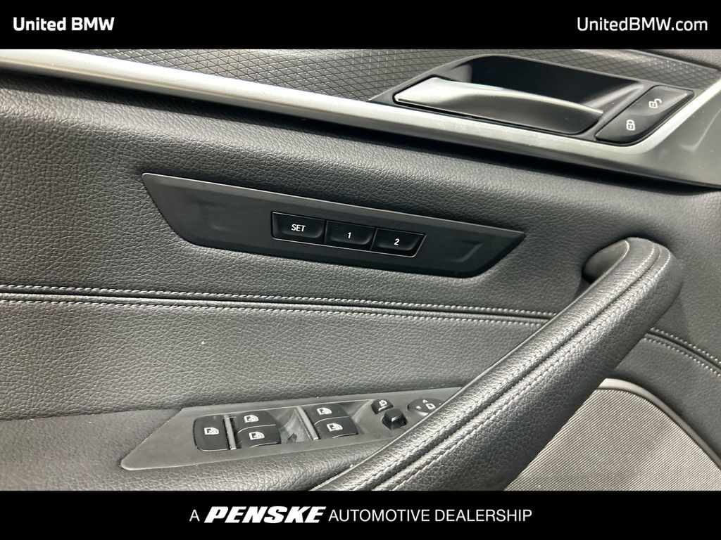 Thumbnail: 2023 BMW 5 Series - 11