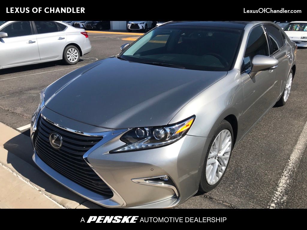 Thumbnail: 2017 Lexus ES - 1