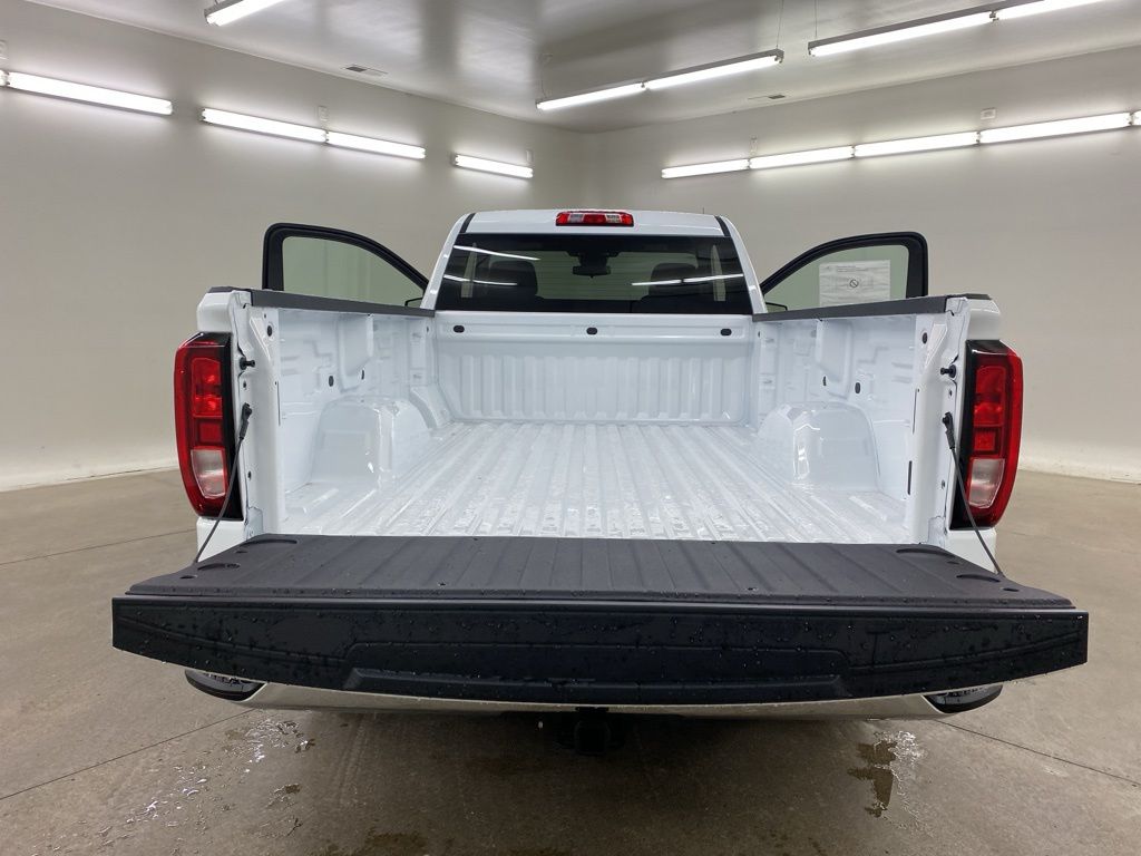 2025 GMC Sierra 1500 Pro photo