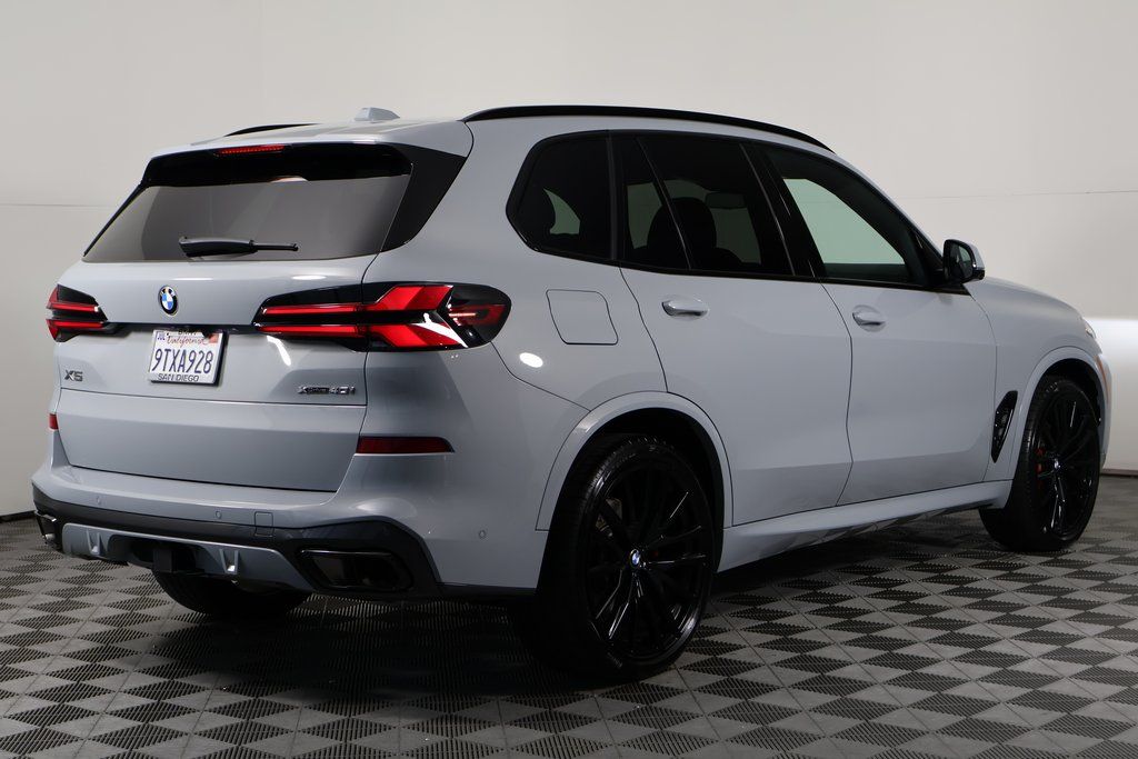 Thumbnail: 2025 BMW X5 - 4