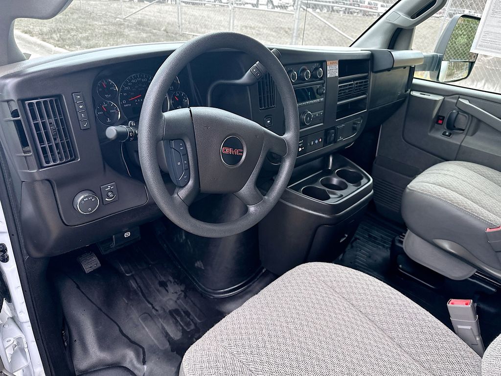 Used 2024 White GMC 4500 Van image 29