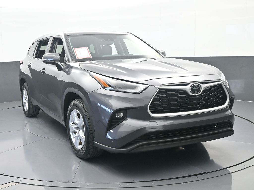 Used 2024 Gray Toyota LE image 9