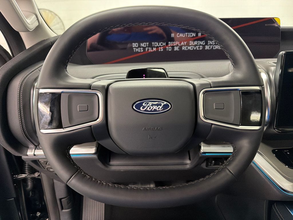 New 2026 Black Ford Platinum image 19