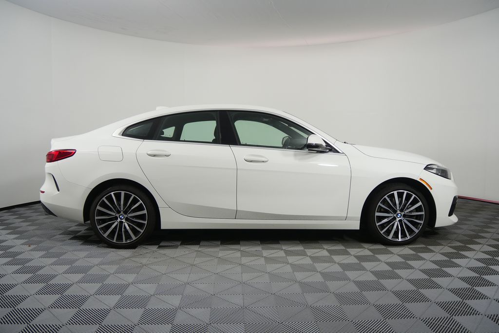 Thumbnail: 2021 BMW 2 Series - 2