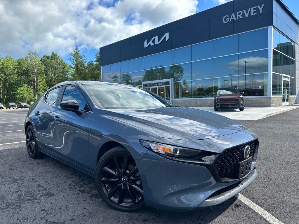 Polymetal Gray Metallic 2022 Mazda MAZDA3 Hatchback Front-Wheel Drive 6-Speed Automatic