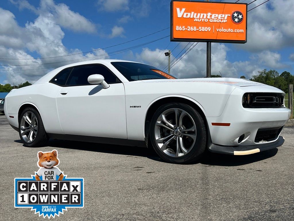 White Knuckle Clearcoat 2021 Dodge Challenger Coupe Rear-Wheel Drive 8-Speed Automatic