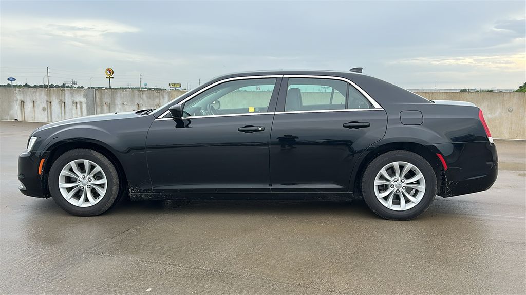 2015 Chrysler 300 Limited Black at Classic Elite Chevrolet Sugar Land
