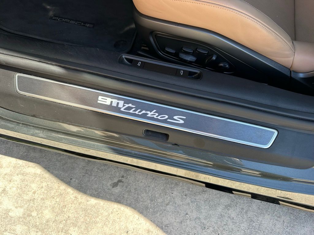 Thumbnail: 2023 Porsche 911 - 25