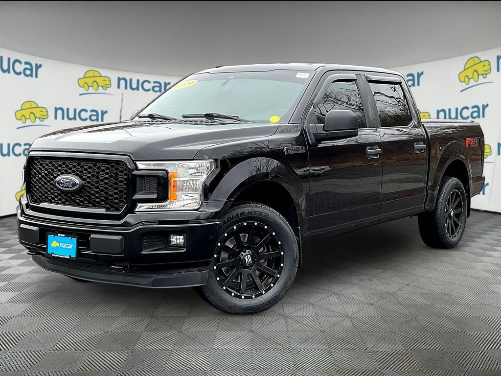 View vehicle photo 3