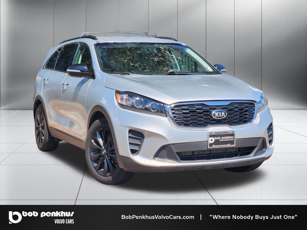 Sparkling Silver 2019 Kia Sorento SUV / Crossover All-Wheel Drive 8-Speed Automatic