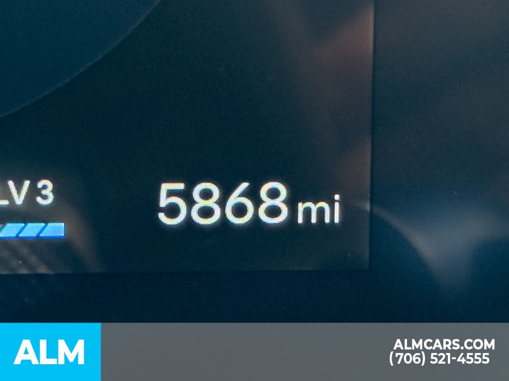 Used 2025 Abyss Black Hyundai SEL image 28