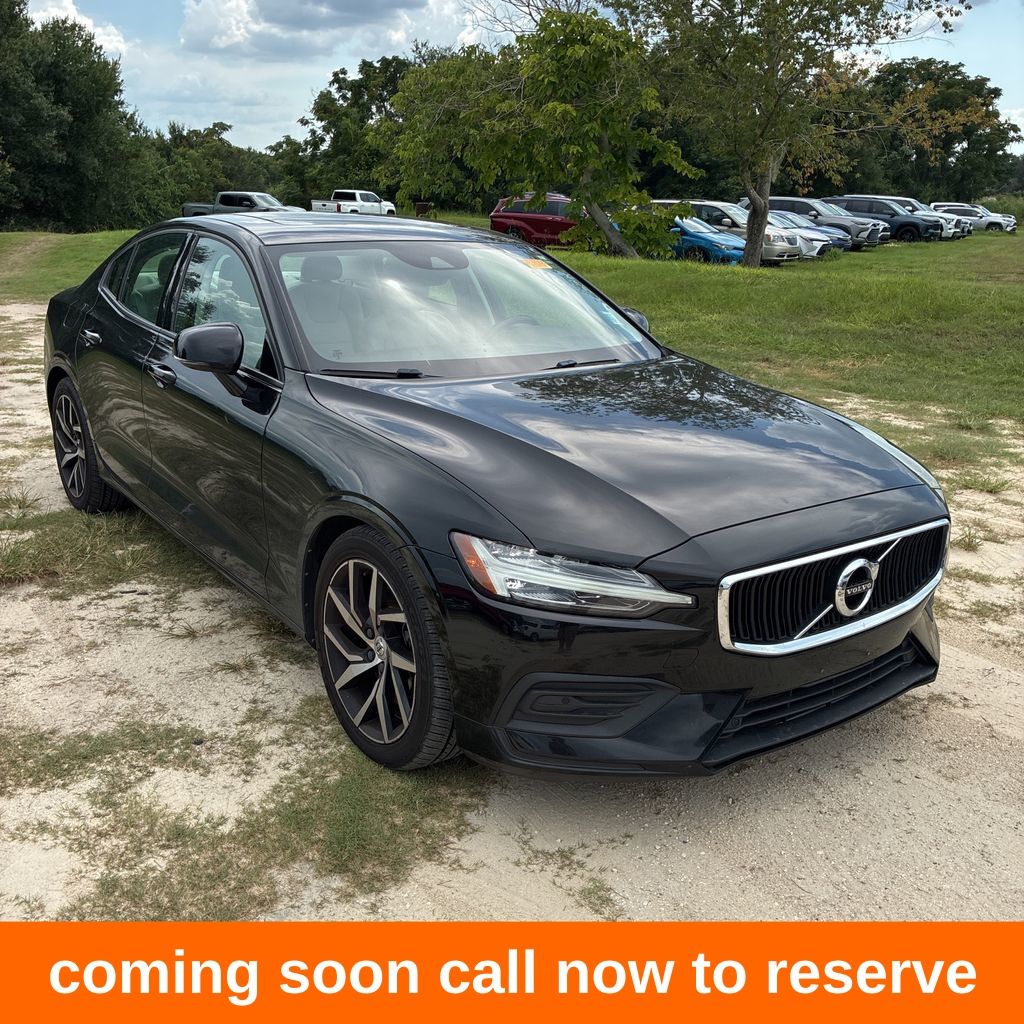 2019 Volvo S60 T6 Momentum AWD