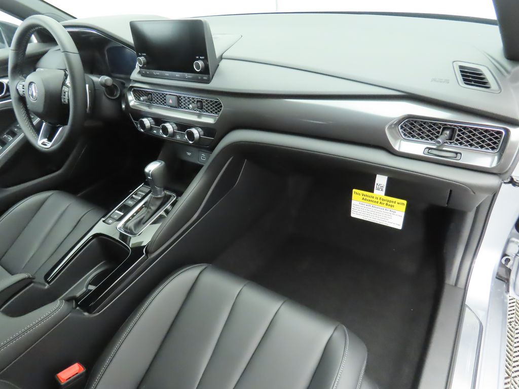 Thumbnail: 2025 Acura Integra - 18