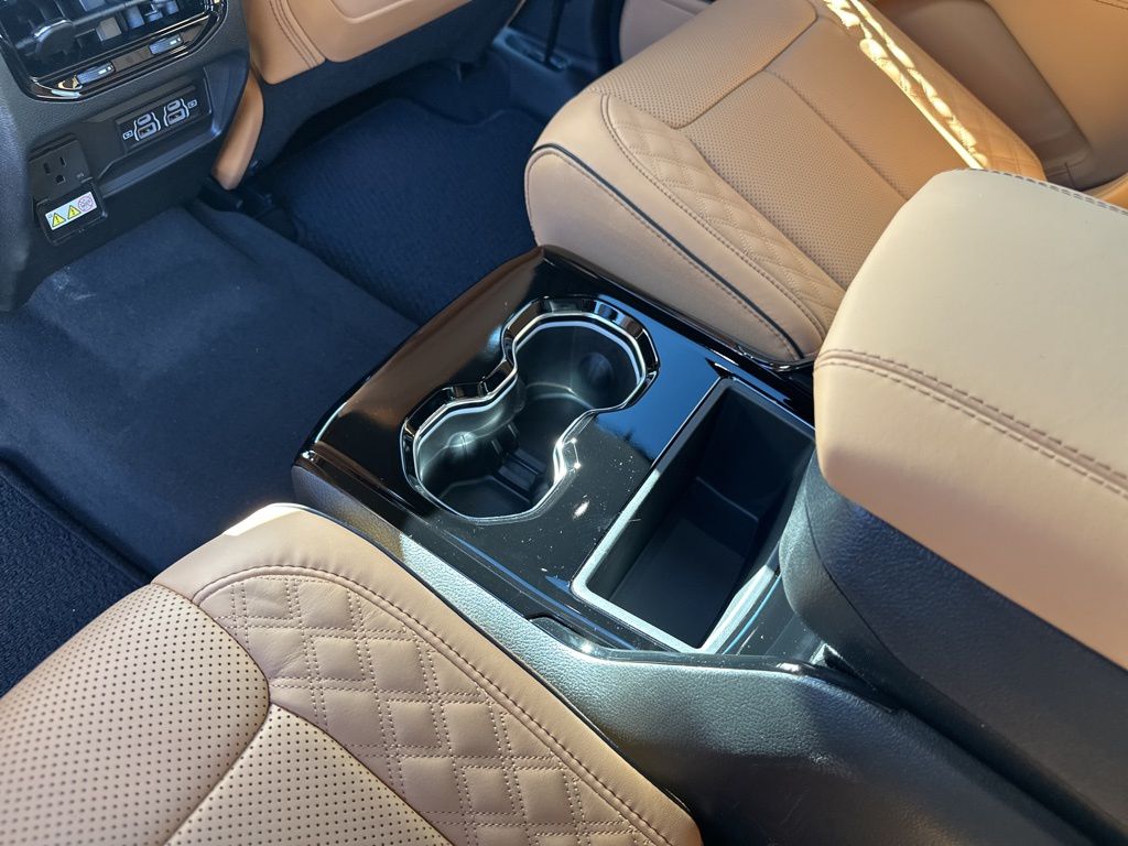 New Car 2025 Jeep Grand Cherokee L  Summit For Sale Under $70,000 In Austin, Texas