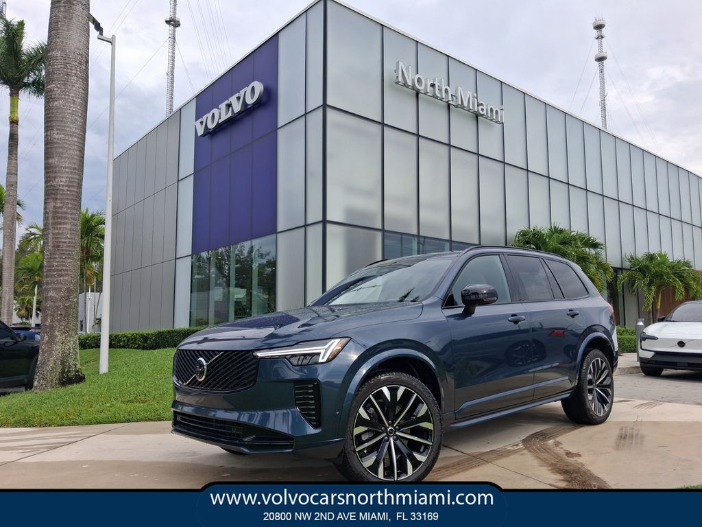 2026 Volvo XC90 B6 Ultra