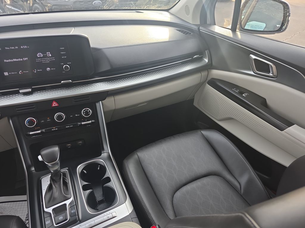 Certified Used 2023 Gray Kia LX image 19