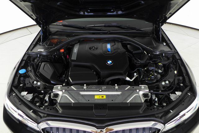 2021 BMW 3 Series 330e iPerformance 6