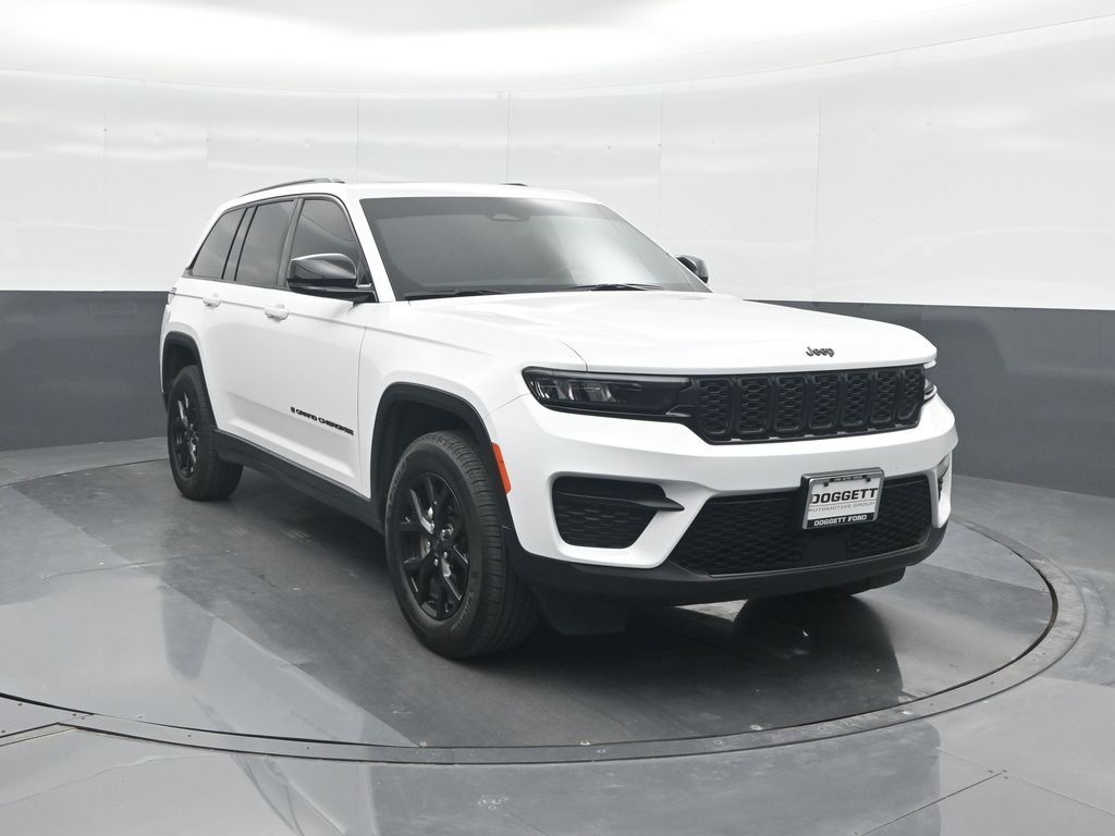 Used 2025 Jeep Grand Cherokee SUV