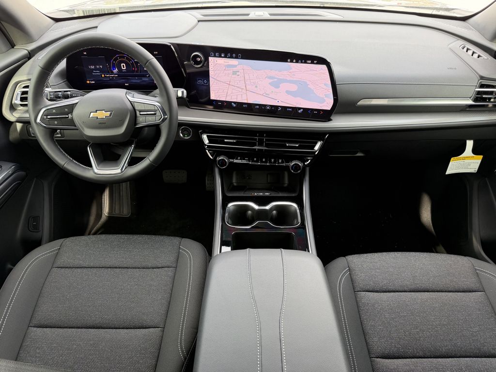 new 2026 Chevrolet Traverse car, priced at $39,395