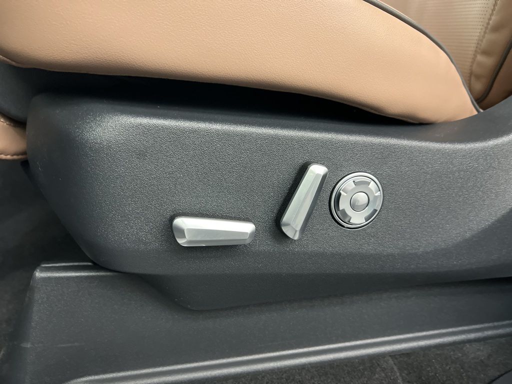 2025 Lincoln Navigator Black Label - Photo 31