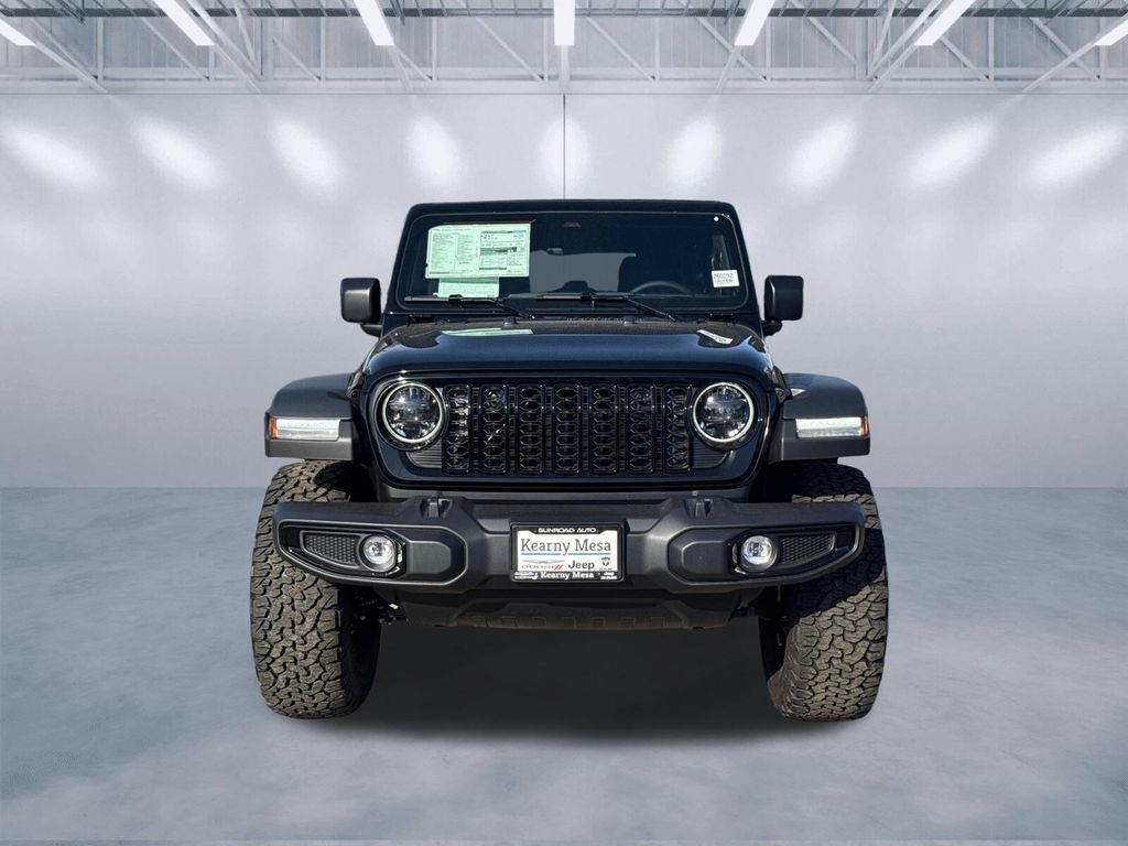 View vehicle photo 2