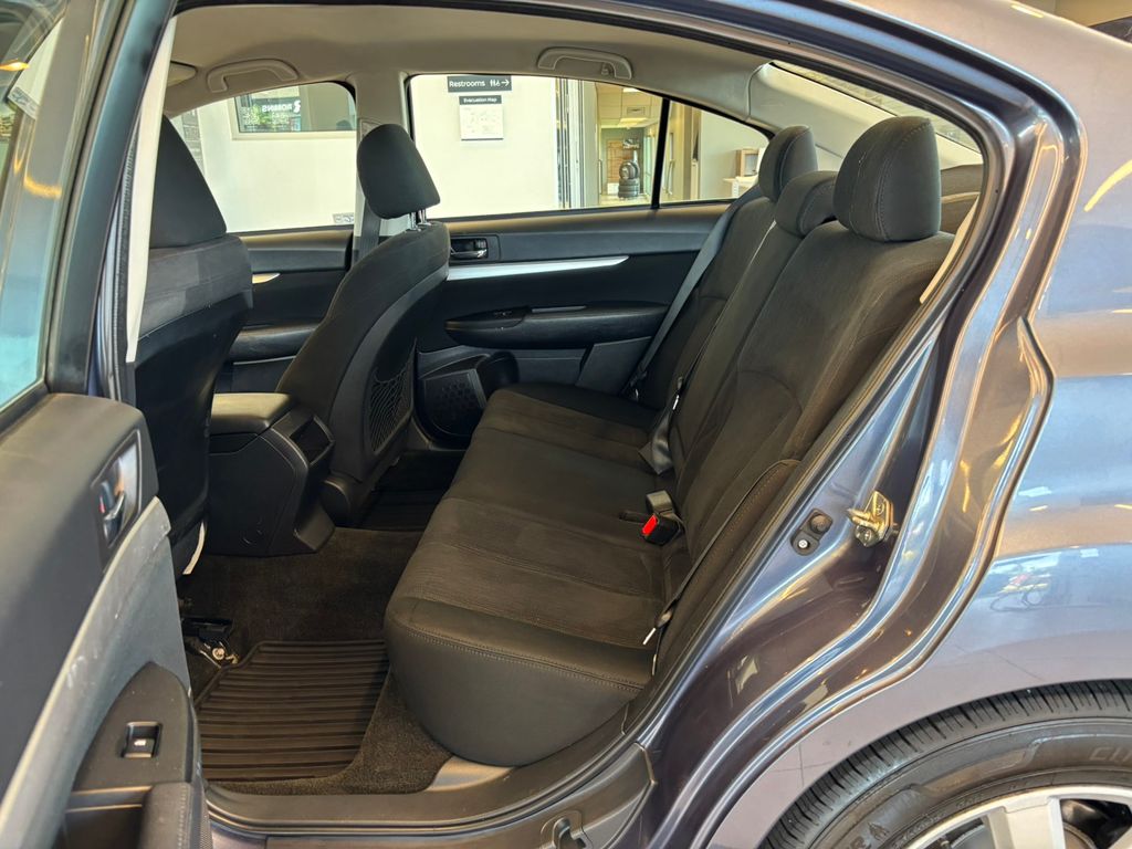 2014 Subaru Legacy 2.5i