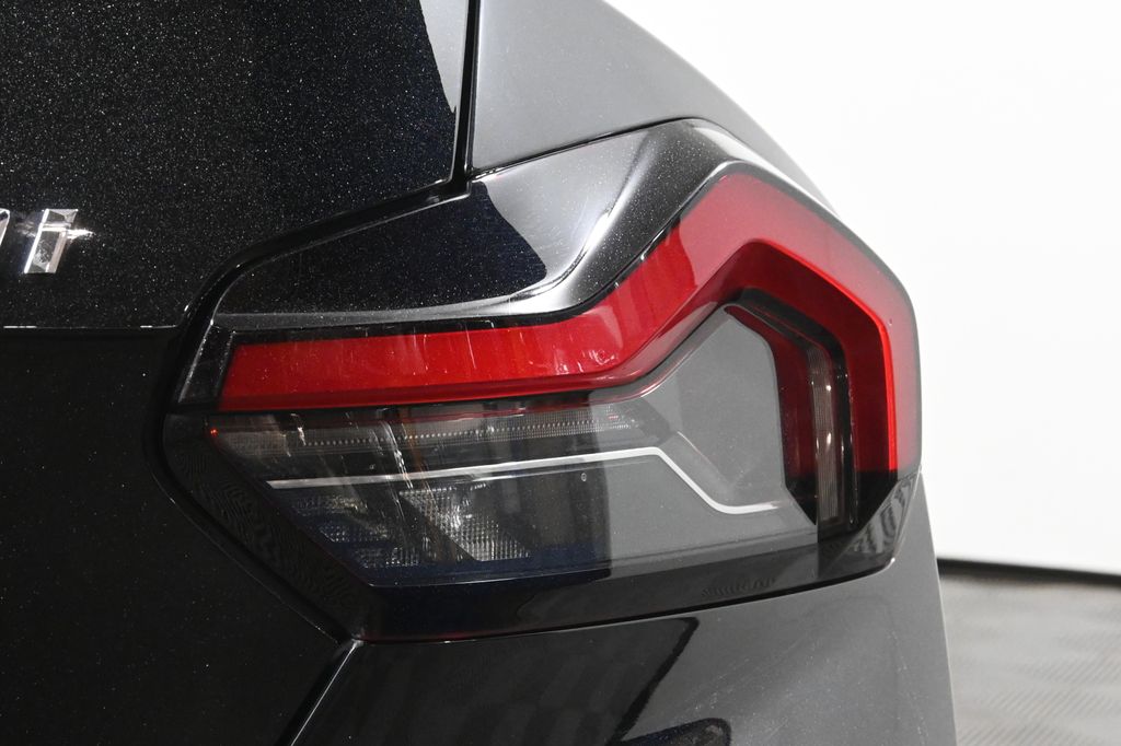 Thumbnail: 2023 BMW 2 Series - 13