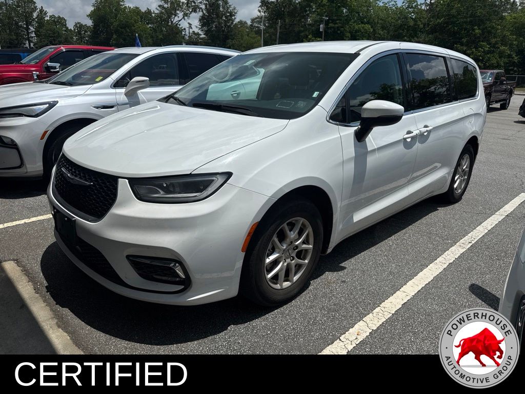 Bright White Clearcoat 2023 Chrysler Pacifica Minivan Front-Wheel Drive 9-Speed Automatic