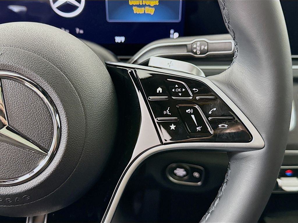 Thumbnail: 2026 Mercedes-Benz GLE - 12