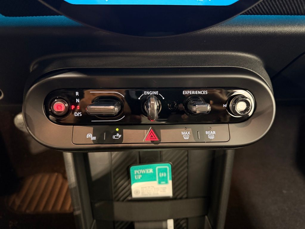 Thumbnail: 2026 MINI Cooper - 18