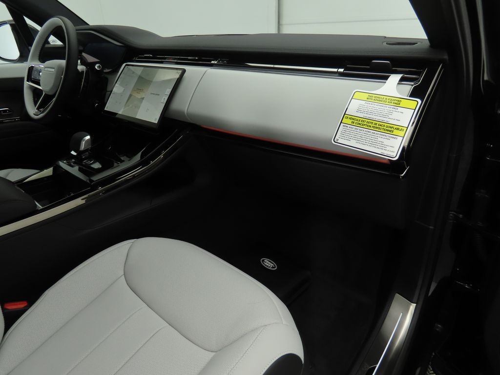 2025 Land Rover Range Rover Sport Dynamic 19