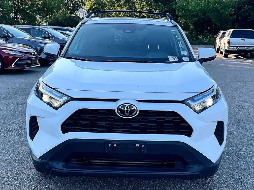 2024 Toyota RAV4 — photo 2