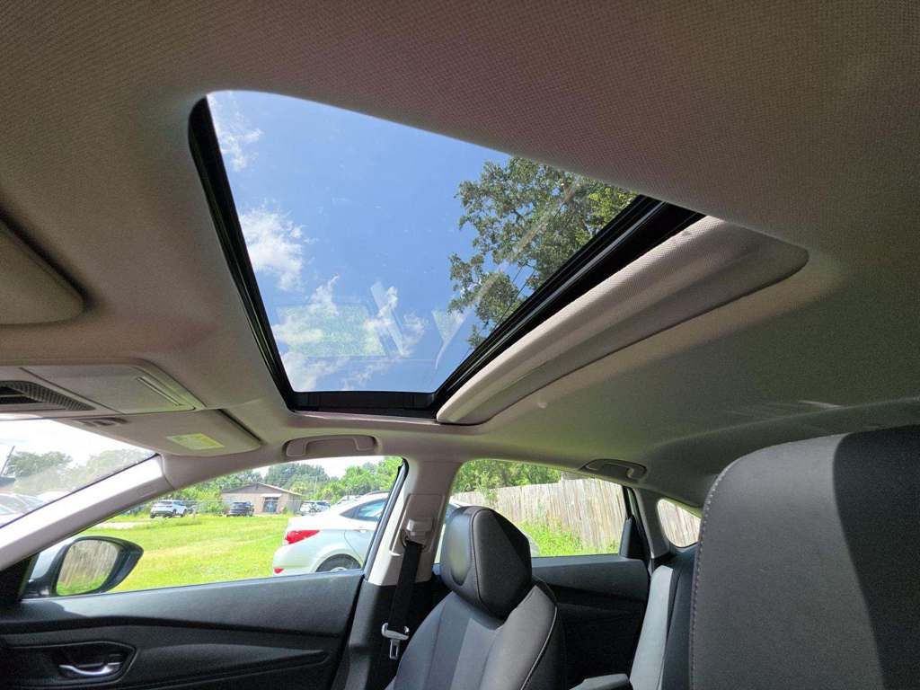 Used 2023 Gray Honda EX-L image 8