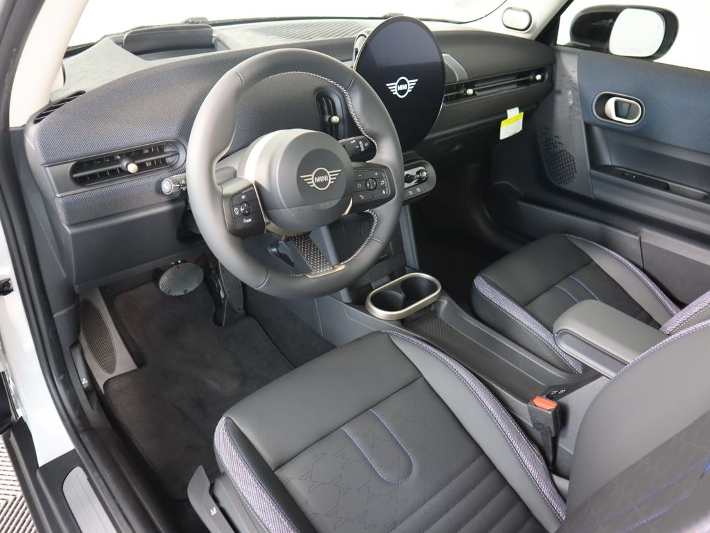 2025 MINI Cooper S 11
