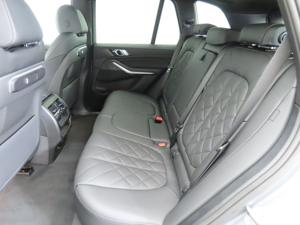 Thumbnail: 2026 BMW X5 - 22