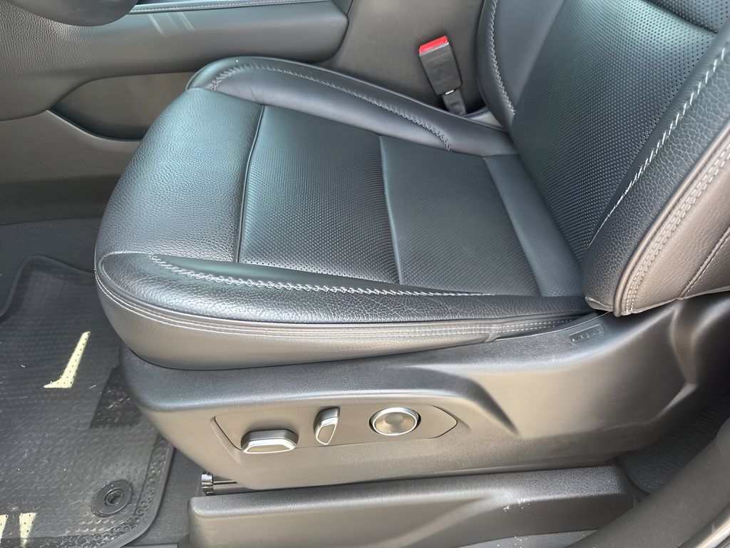 Used Car 2021 Gmc Yukon  Denali For Sale Under $50,000 In Austin, Texas