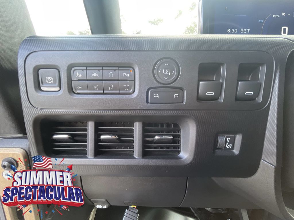 Used 2024 Brightdrop Zevo 600 Van