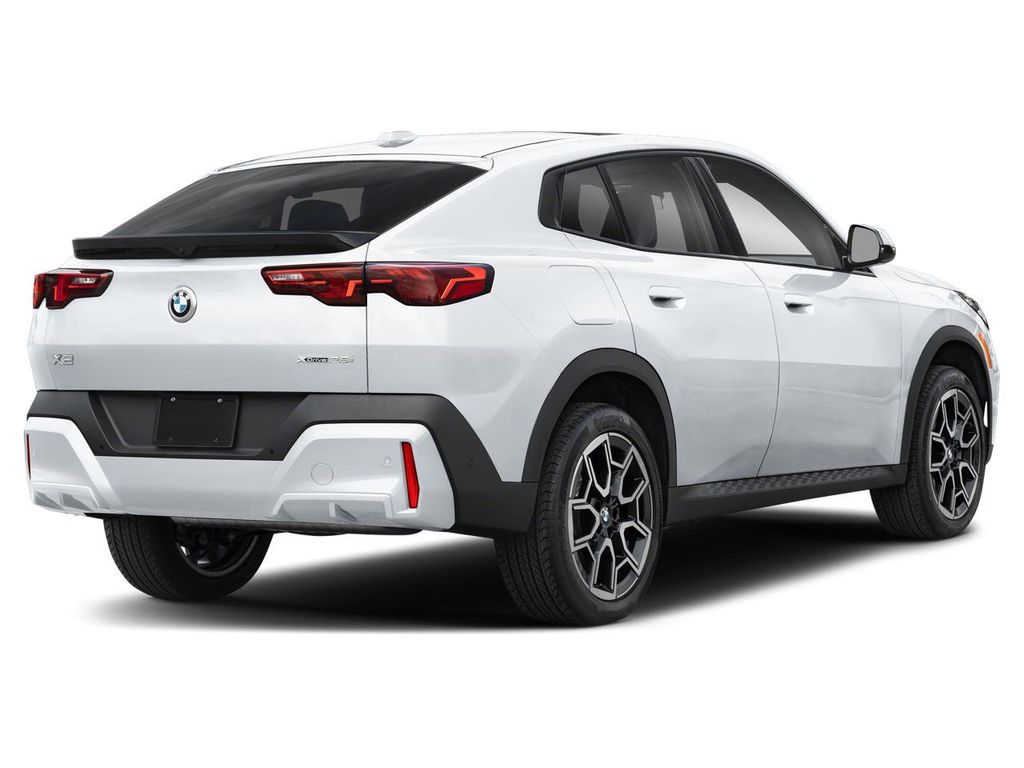 2025 BMW X2 xDrive28i 2