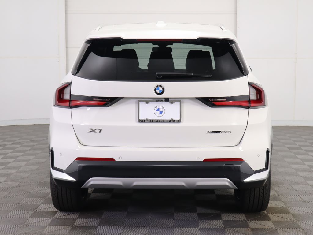 Thumbnail: 2025 BMW X1 - 6
