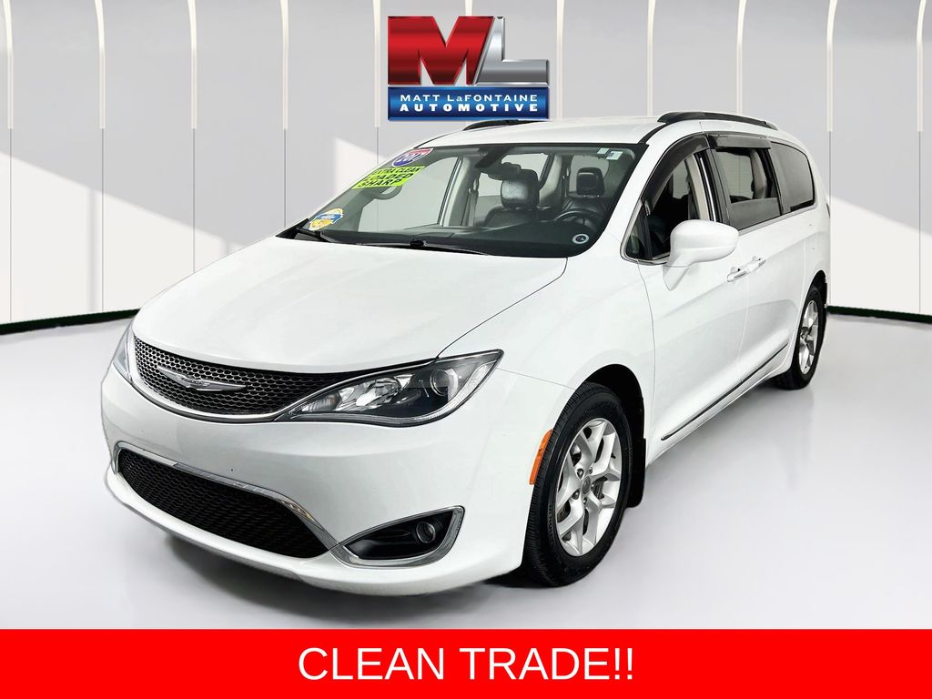 2017 Chrysler Pacifica Touring L FWD