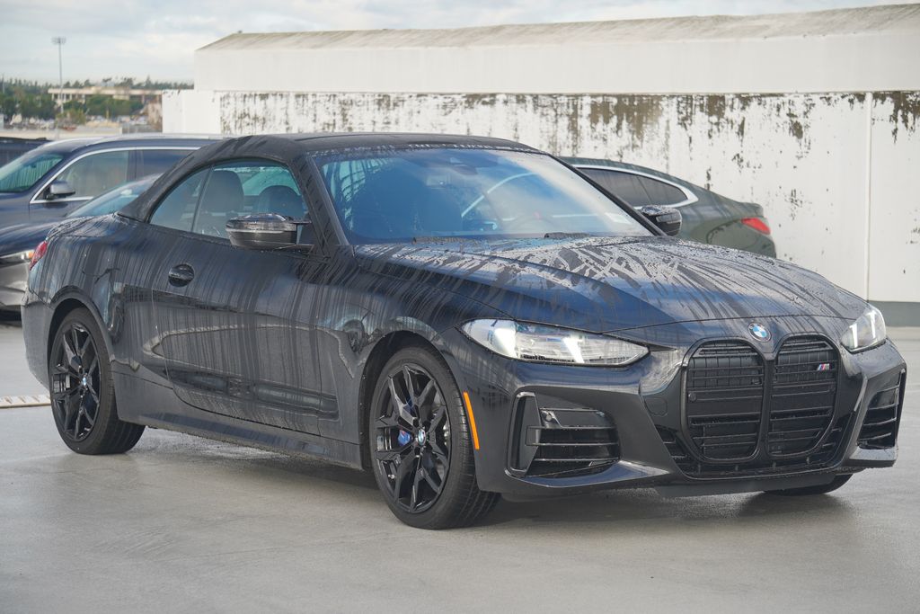 Thumbnail: 2026 BMW 4 Series - 4