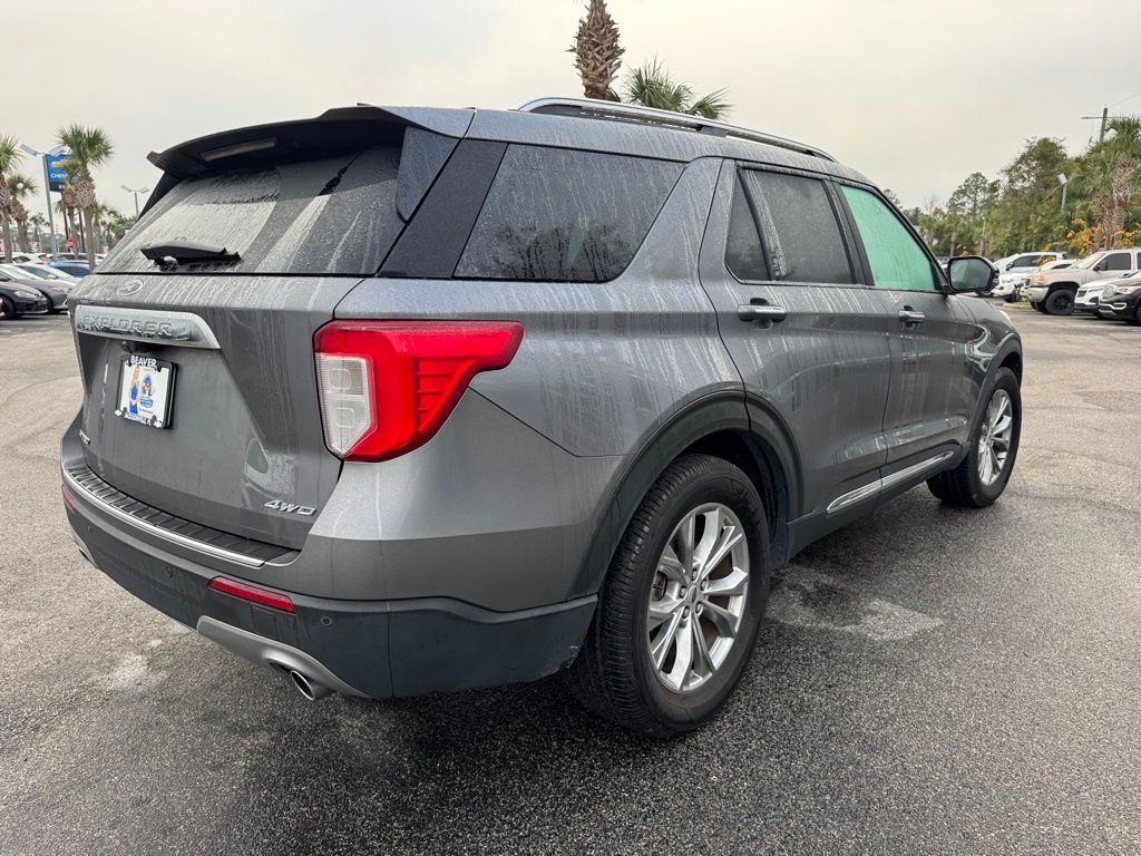 2022 Ford Explorer Limited 8