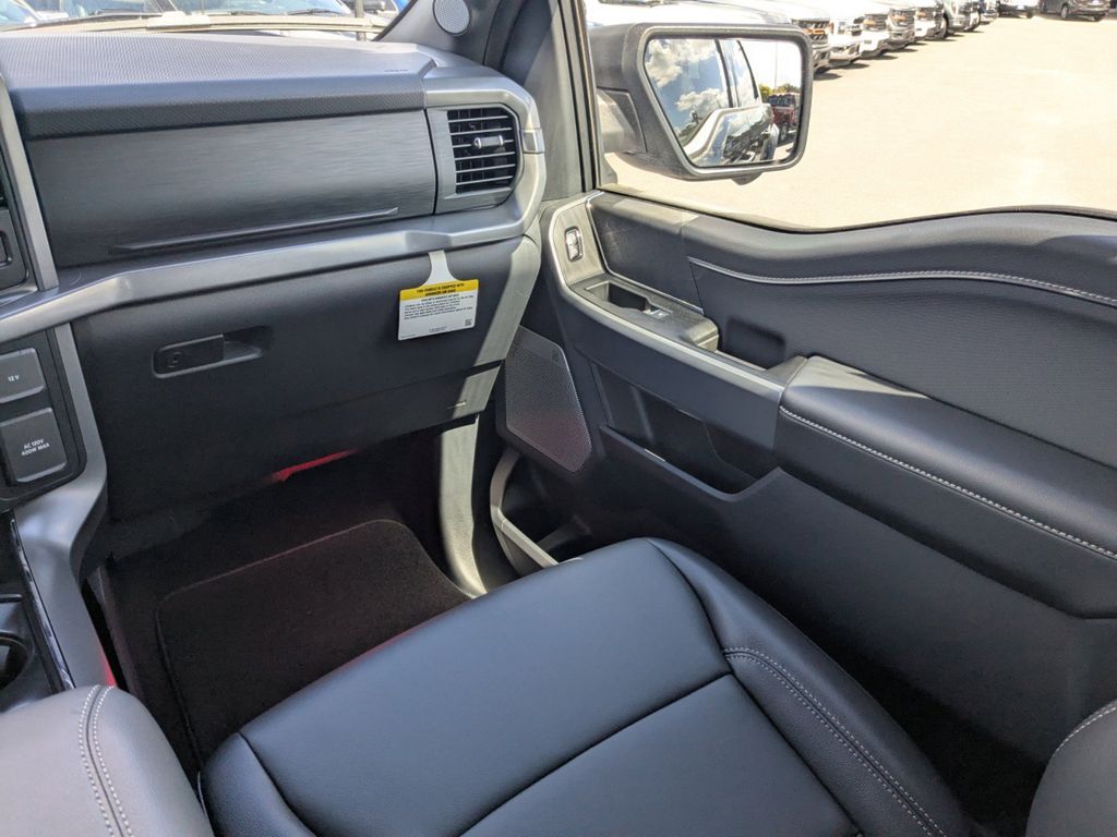2025 Ford F-150 Black Widow