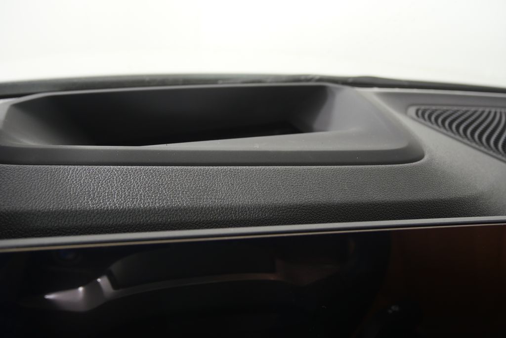 Thumbnail: 2026 BMW i4 - 20